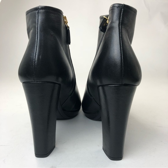 PRADA Black Leather Ankle Boots, Like New, Soft Leather Block Heel BEAUTIFUL! - Picture 9 of 15